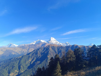 Top Trekking Adventures in the Annapurna Region for the Autumn Season